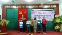dc hien trao qua hs benh.JPG - 